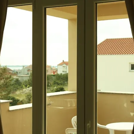 With A Parking Space - Mulo, Zadar - 13160 * Vrsi